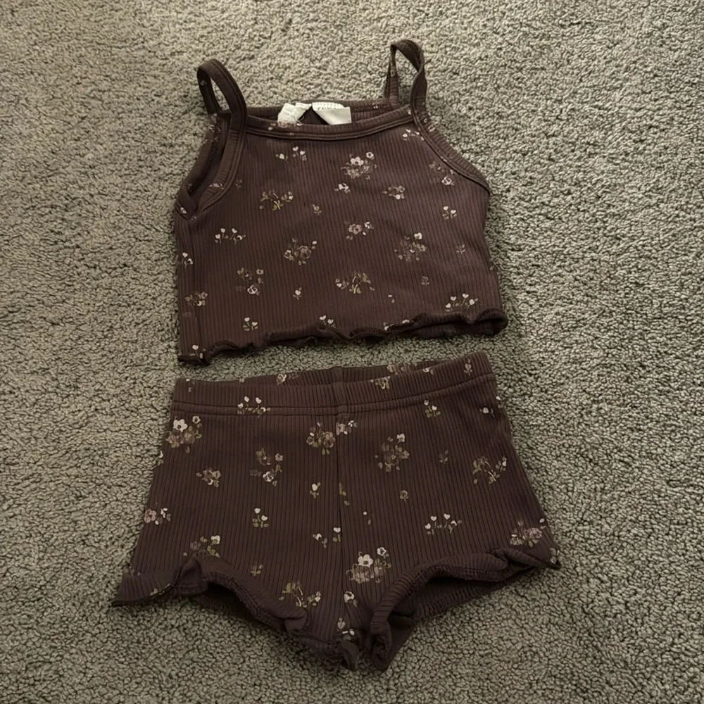 Jamie Kay Petite Fluer Ribbed Midi Singlet & Shorts